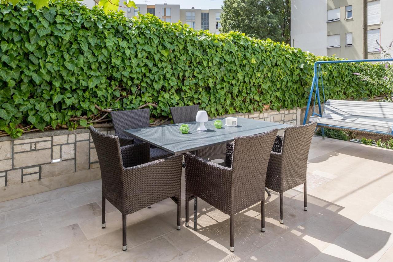 Garden Apartment Dina With Free Parking Split Eksteriør bilde