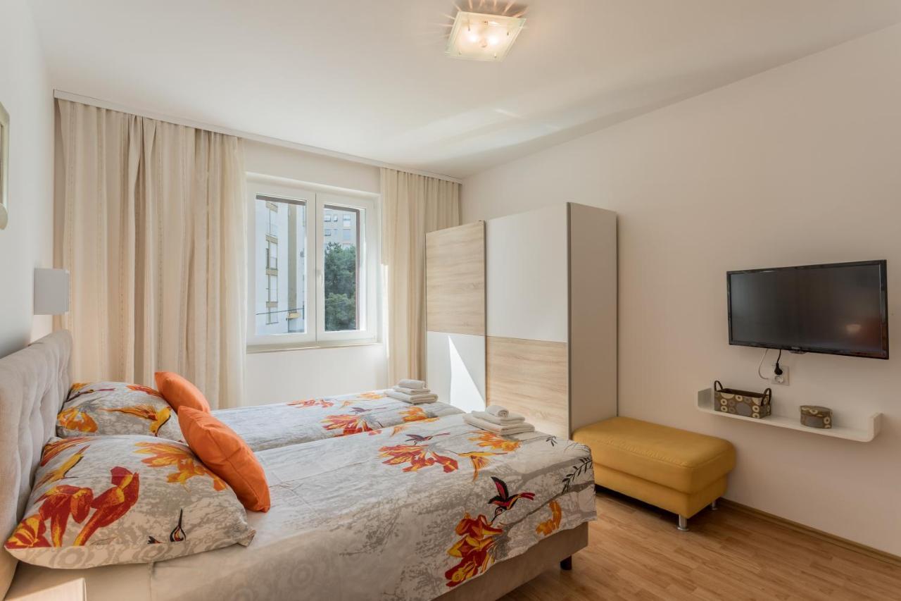 Garden Apartment Dina With Free Parking Split Eksteriør bilde