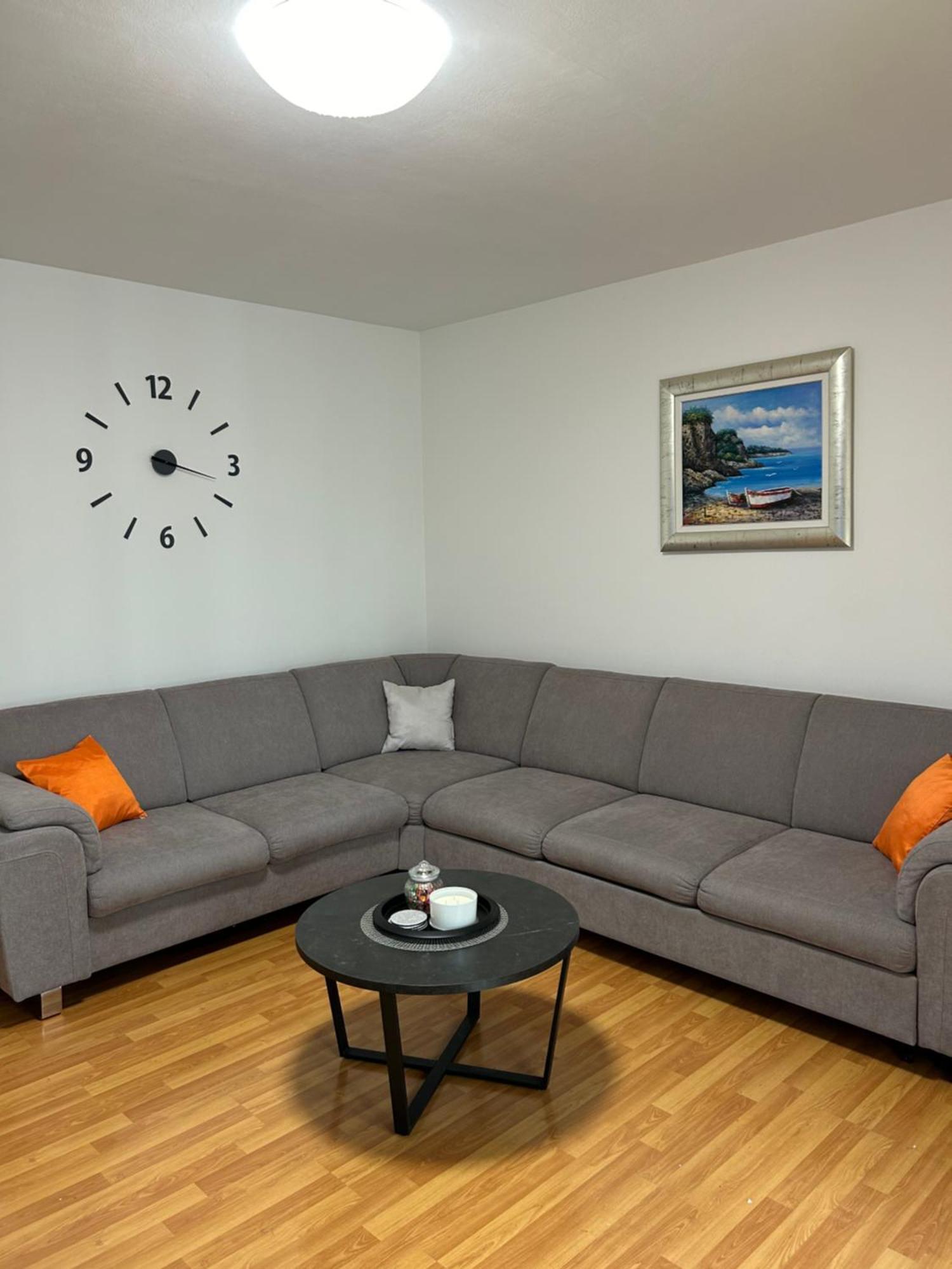 Garden Apartment Dina With Free Parking Split Eksteriør bilde