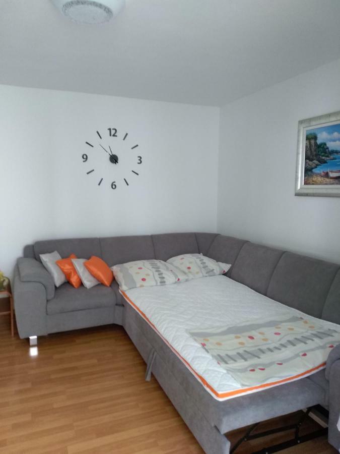 Garden Apartment Dina With Free Parking Split Eksteriør bilde