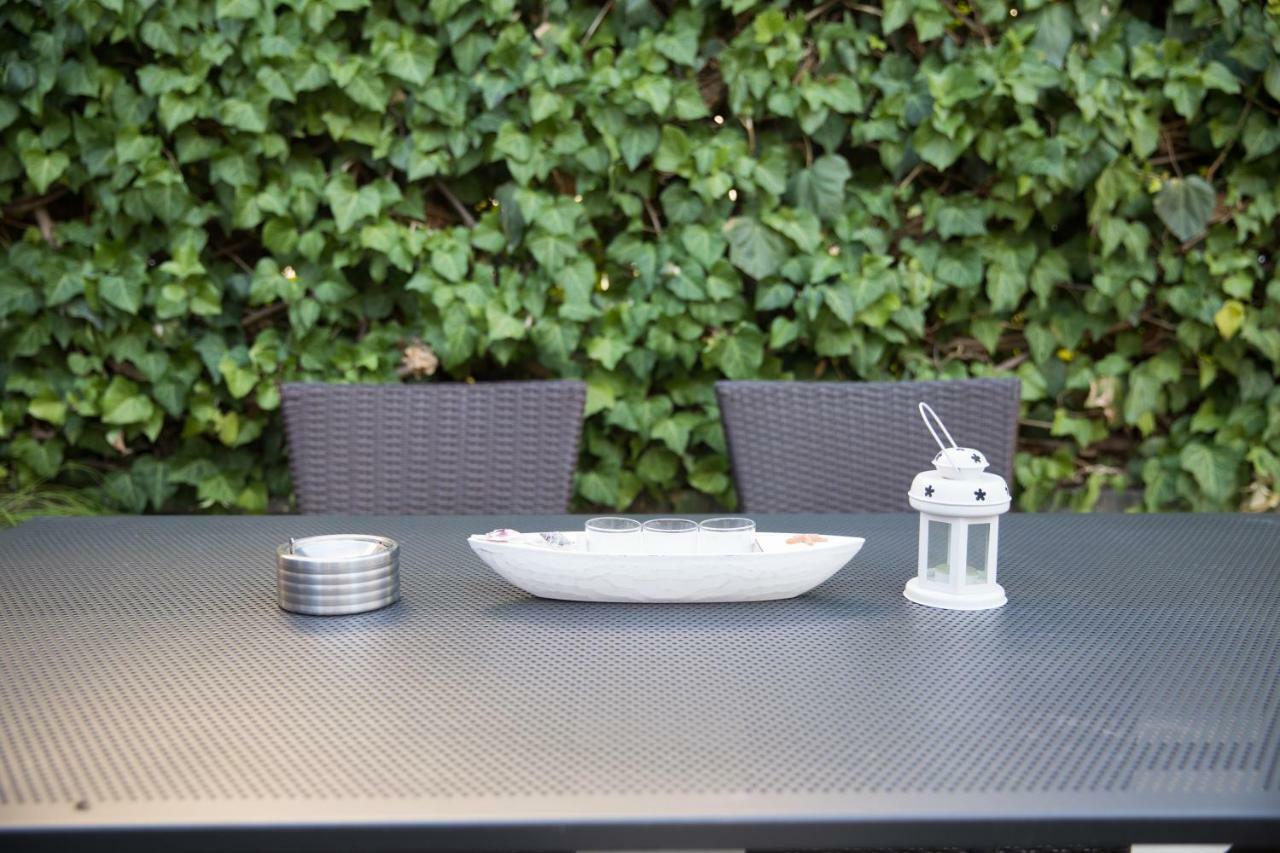 Garden Apartment Dina With Free Parking Split Eksteriør bilde